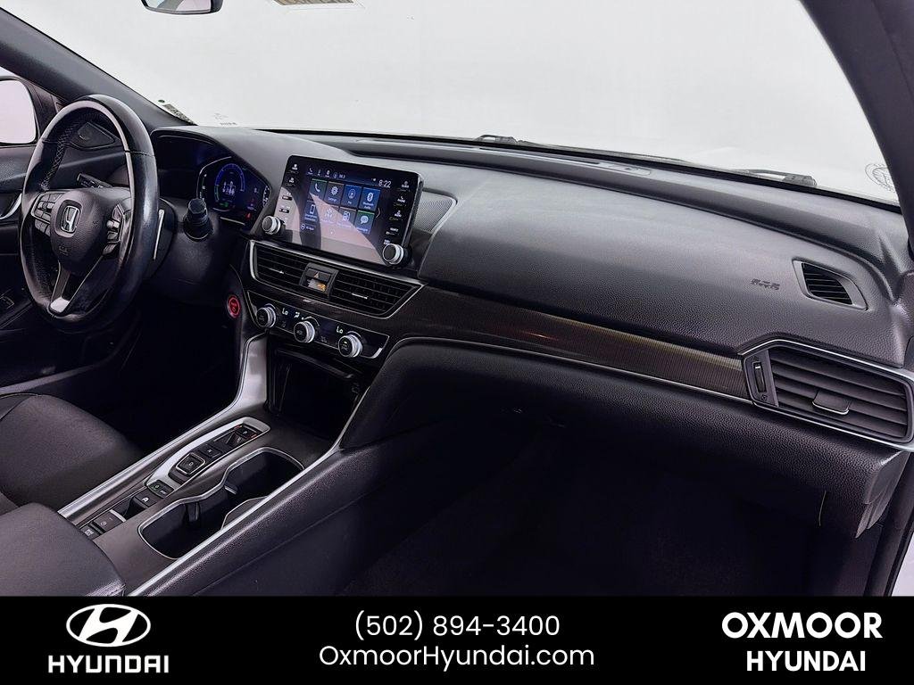 Used 2022 Platinum White Pearl Honda Sport image 26