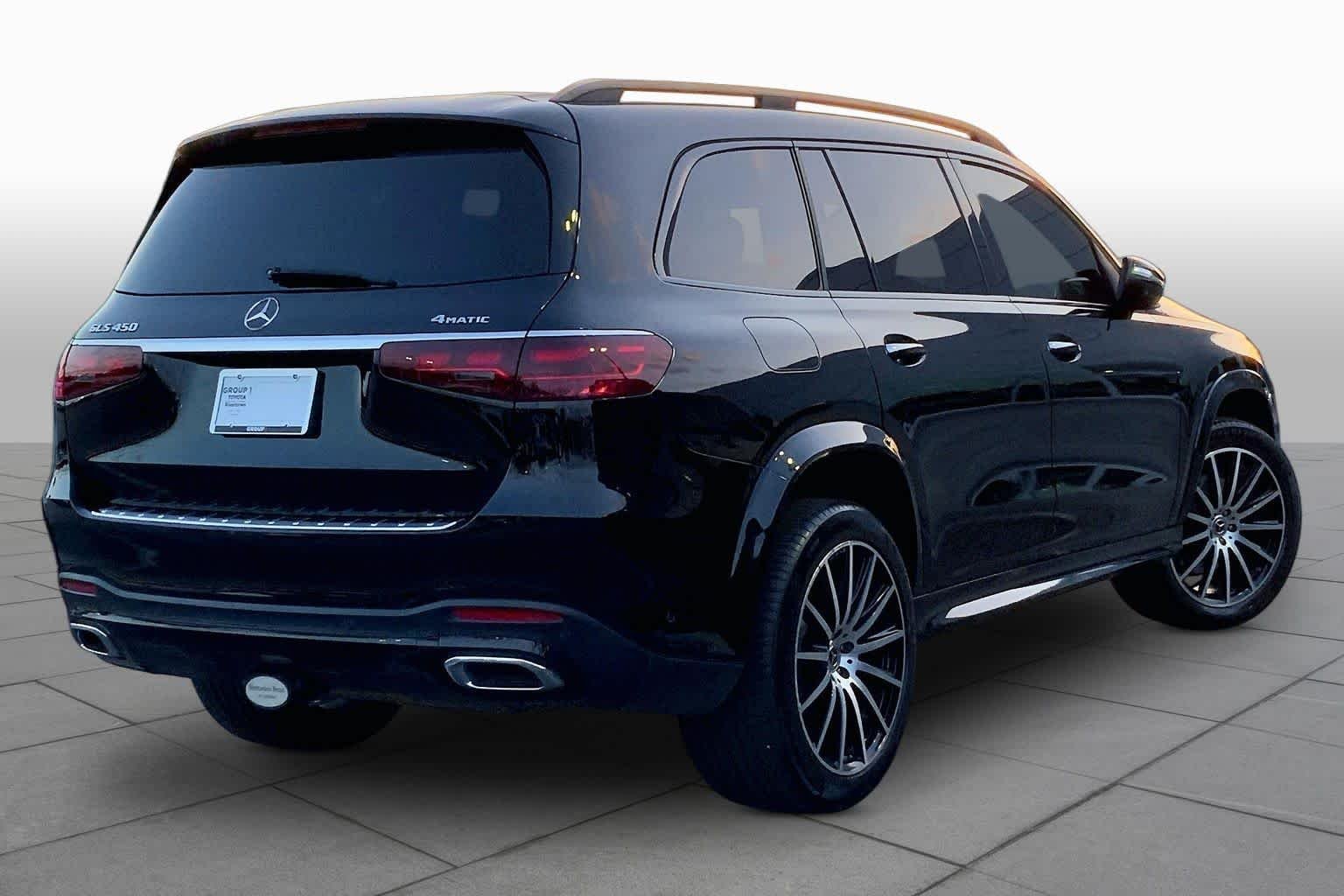 Used 2025 Twilight Blue Metallic Mercedes-Benz GLS 450 image 12