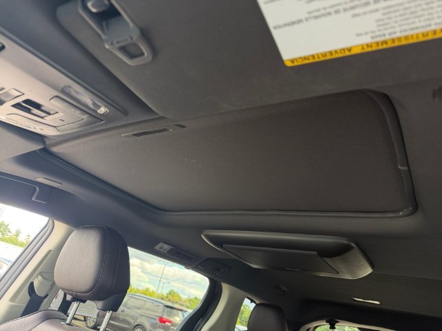 Used 2022 Beige Toyota Platinum image 26