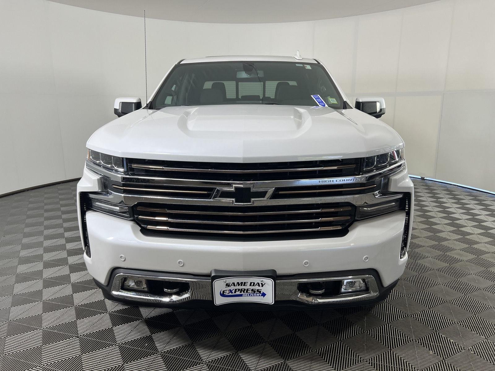 Used 2021 Pearl Chevrolet High Country image 29