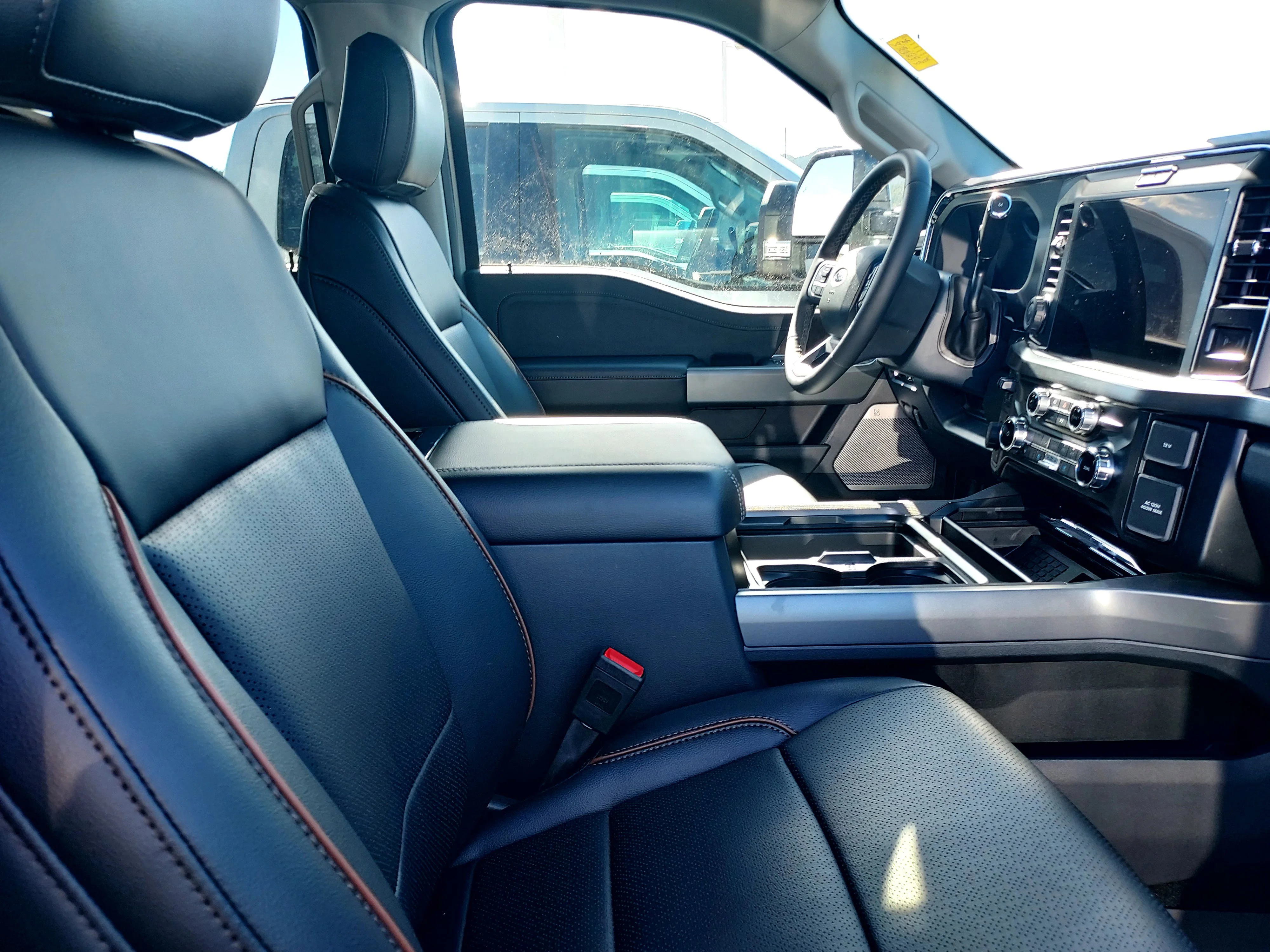 New 2026 Avalanche Ford LARIAT image 26