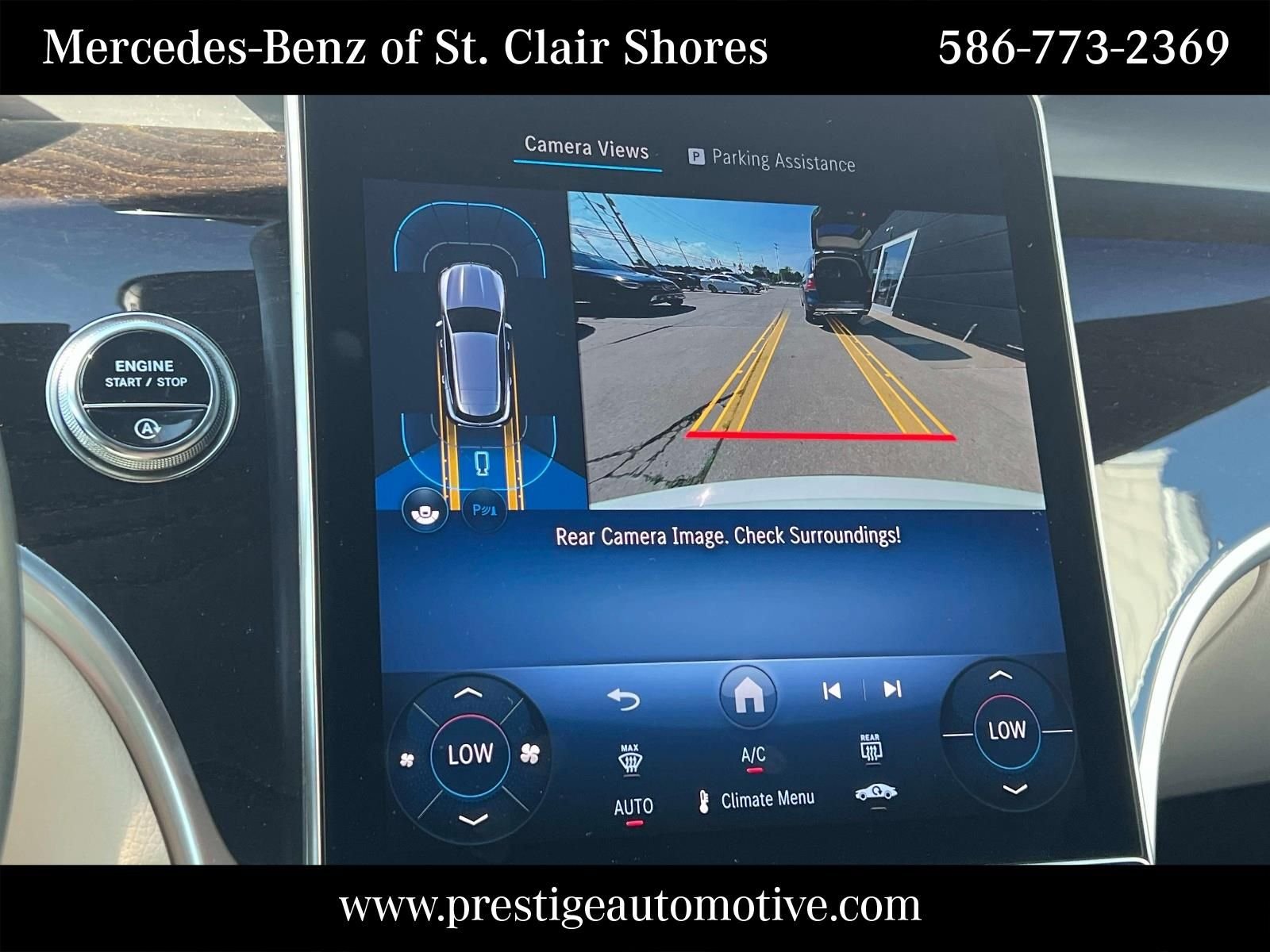 Certified Used 2025 White Mercedes-Benz GLC 300 image 26