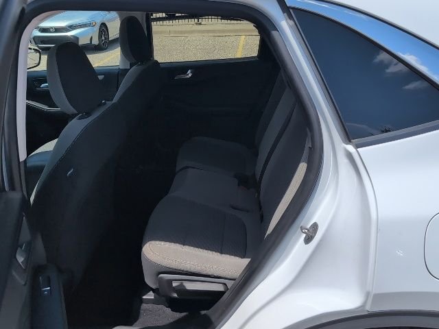 Used 2021 White Ford SE image 13