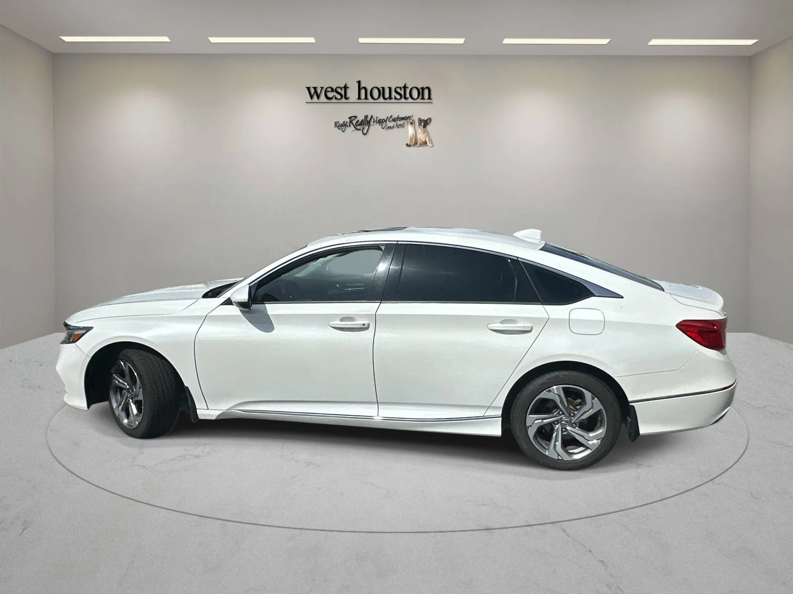 Used 2018 White Honda EX-L Navi 1.5T image 8