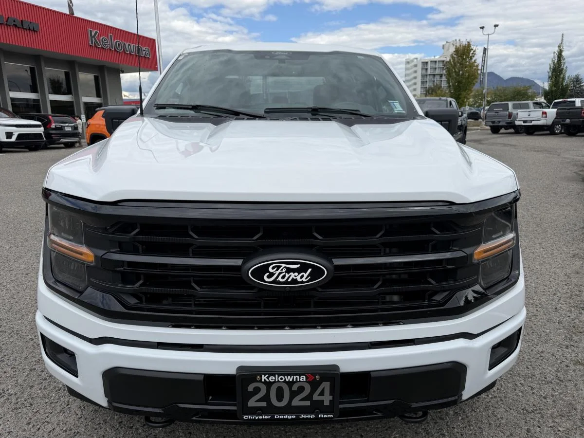Used 2024 White Ford XLT image 2