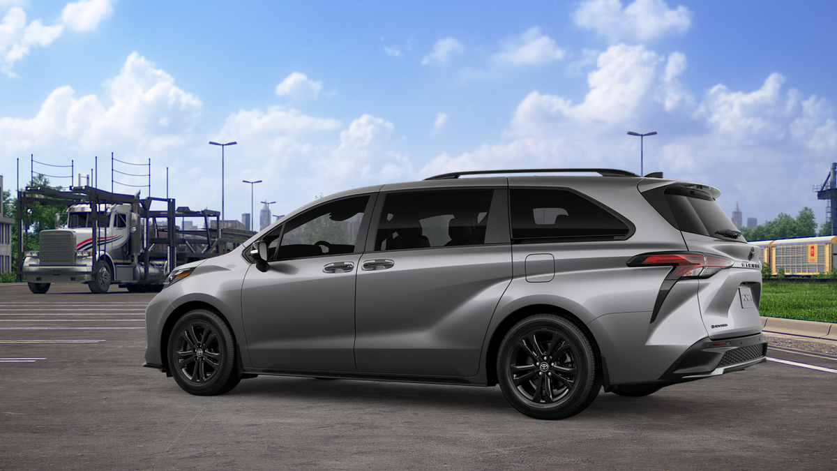 New 2026 Heavy Metal Toyota XSE image 5