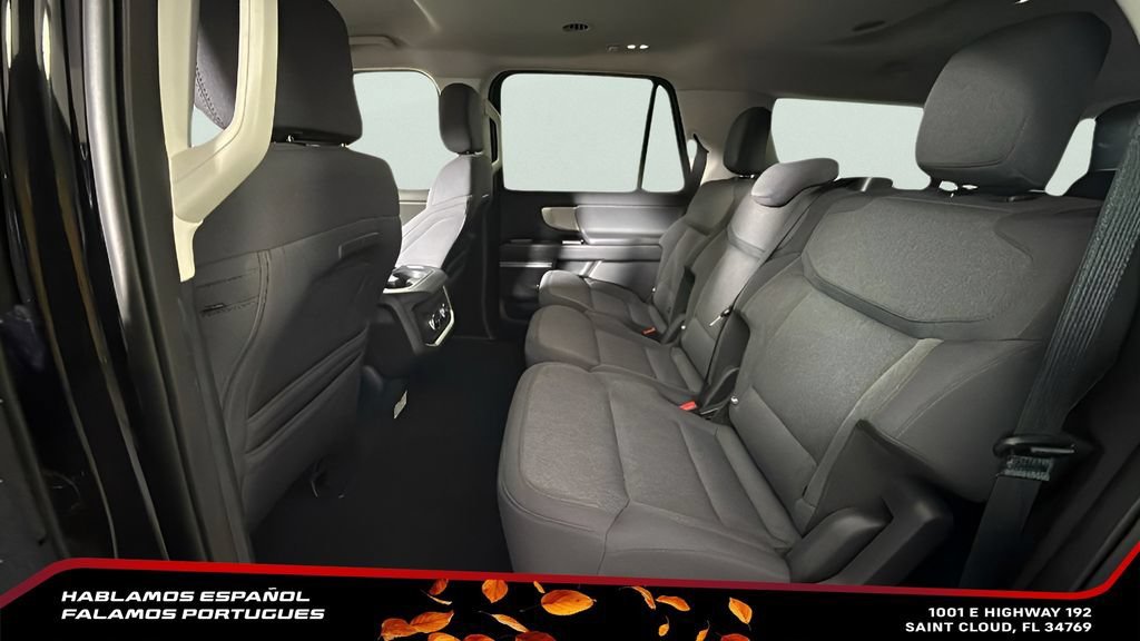 Used 2025  Ford Active image 27