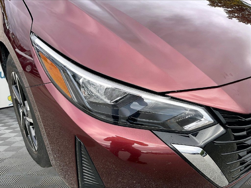 Used 2024 Rosewood Metallic Nissan SV image 30