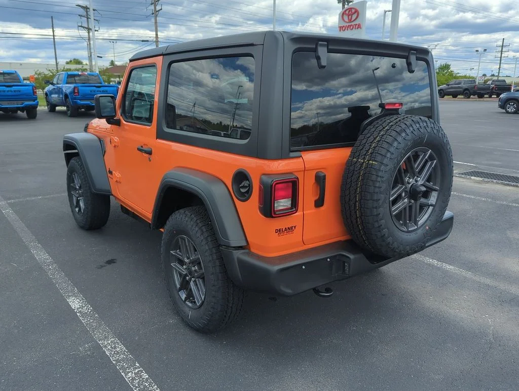 New 2026 Joose Jeep Sport S image 6