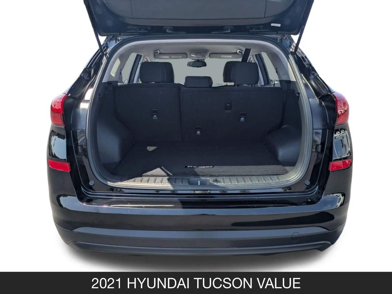 Used 2021 Black Noir Pearl Hyundai Value image 24