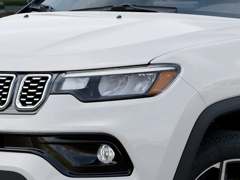New 2026 Bright White Clear-Coat Exterior Paint Jeep Limited image 10