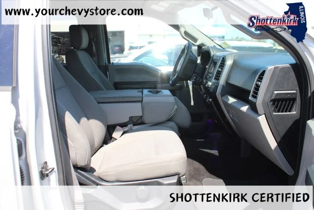 Used 2018 Silver Ford XLT image 16