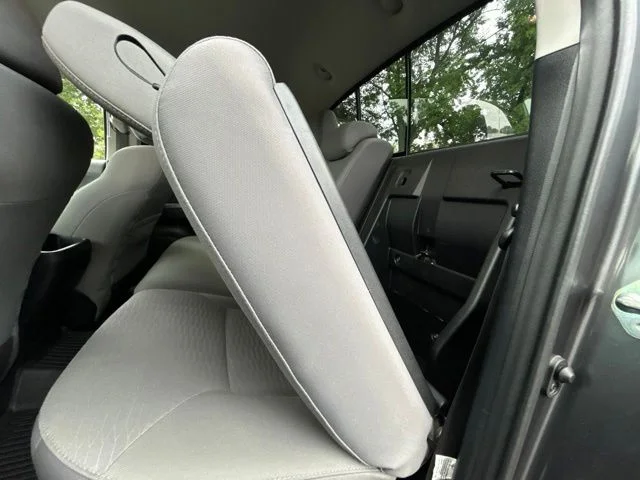 Used 2019 Gray Toyota SR5 image 28