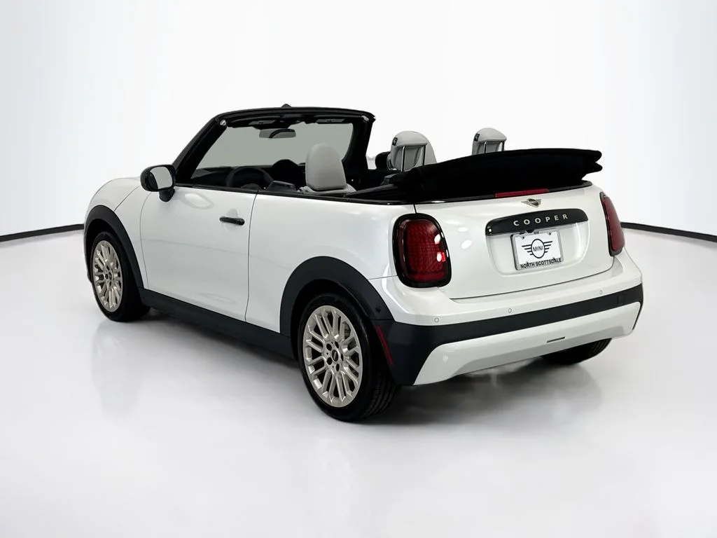 New 2026 Nanuq White Metallic MINI Signature Plus image 7