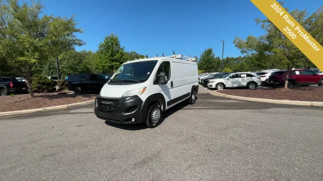 Used 2024 White Ram Cargo Van Tradesman Low Roof 136" WB w/Pass Seat image 1