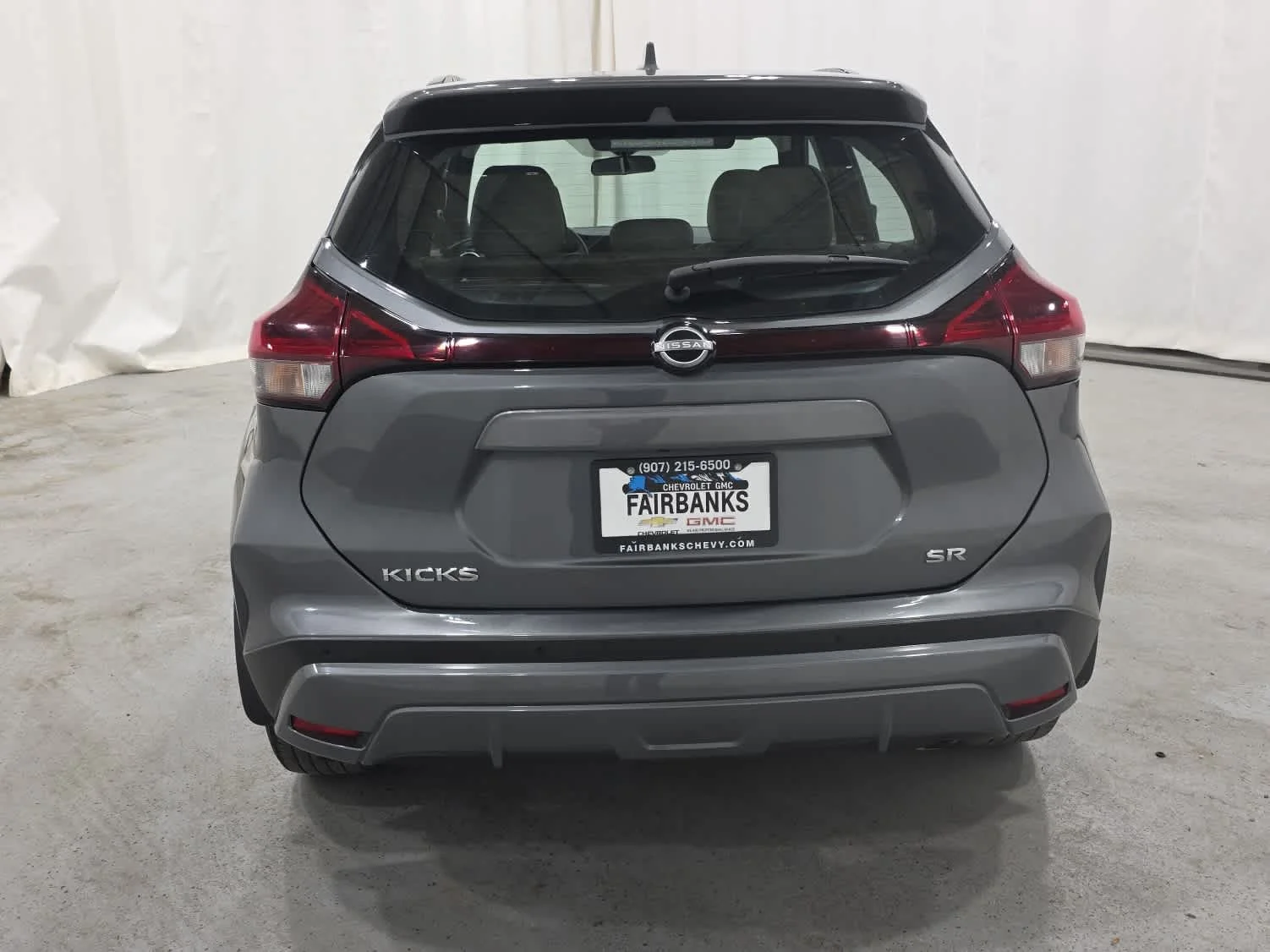 Used 2023 Gun Metallic Nissan SR image 5