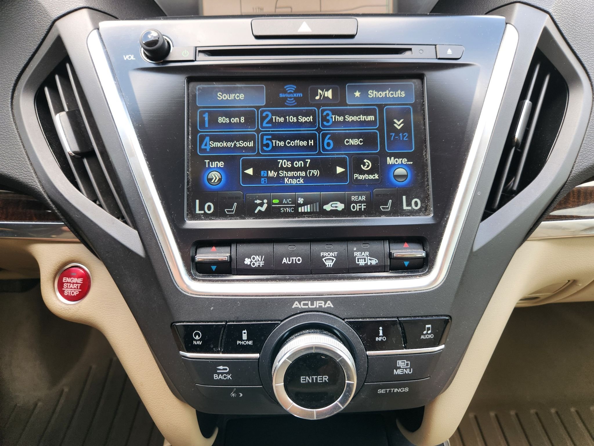 Used 2017 White Diamond Pearl Acura w/Technology Pkg image 18
