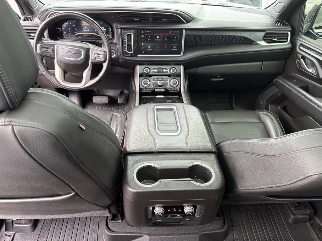Used 2022 Midnight Blue Metallic GMC Denali image 17