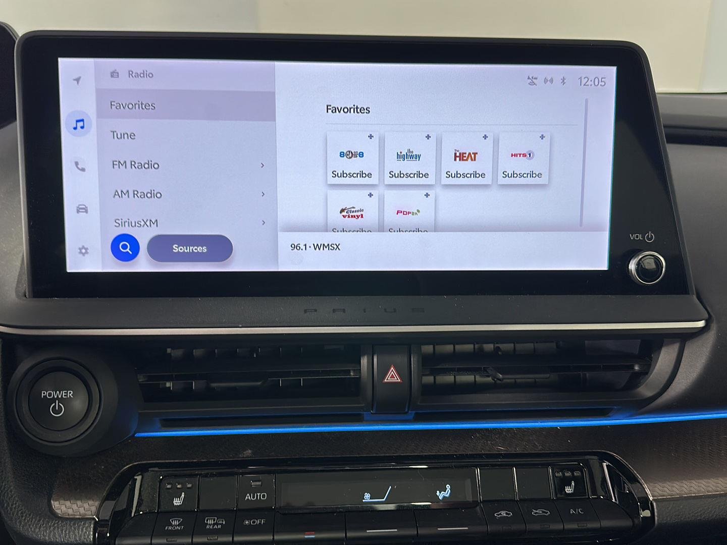 Used 2023 Guardian Gray Toyota XLE image 16