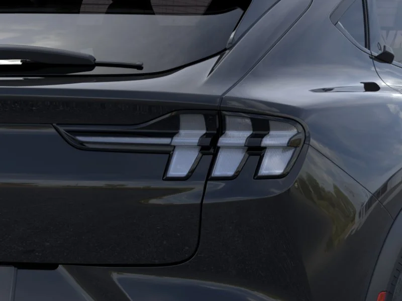 New 2026 Shadow Black Ford Select image 21
