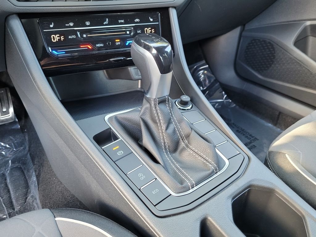 2026 Volkswagen Jetta Sport - Photo 20