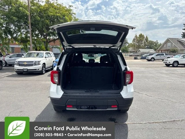 Used 2023 White Ford Timberline image 30