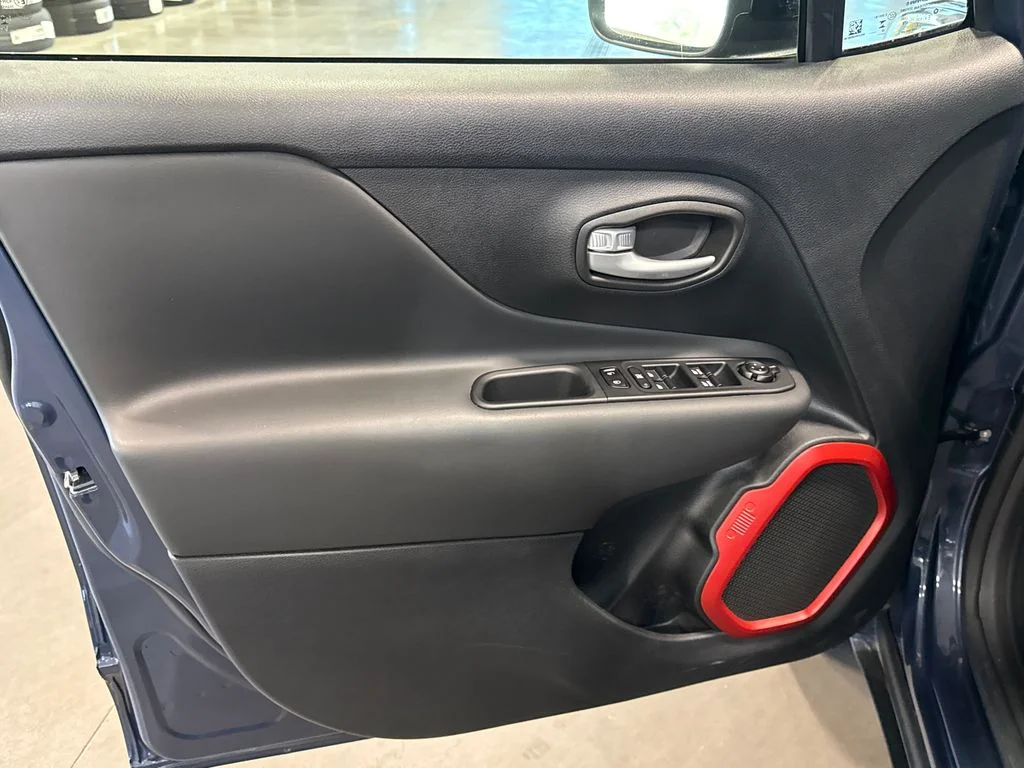 Used 2023 Blue Jeep Trailhawk image 7