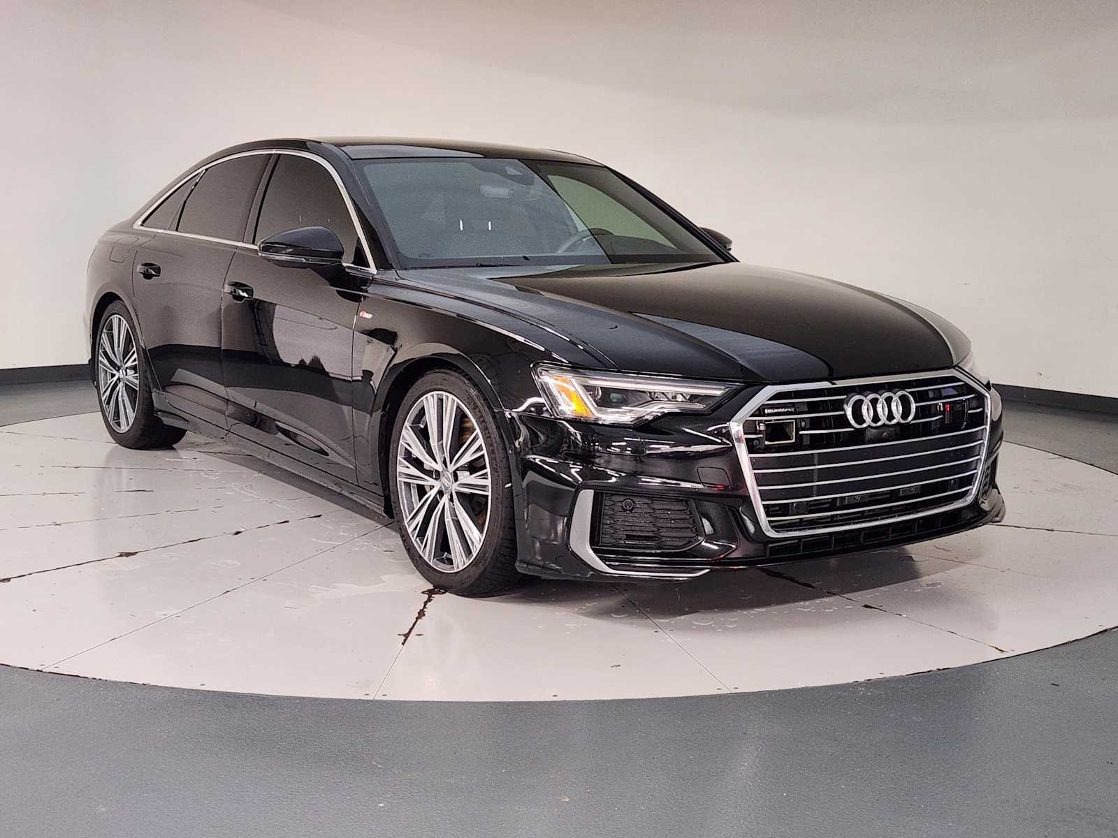 Used 2019 Mythos Black Metallic Audi Premium Plus image 7