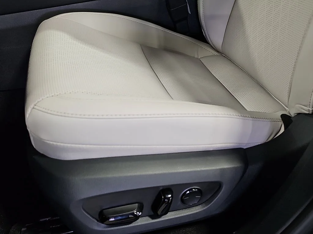 New 2026 Cloudburst Gray Lexus 350h Premium+ image 28
