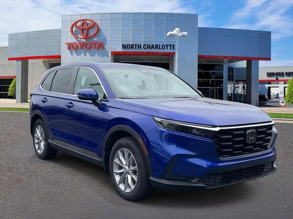 Used 2023  Honda EX image 2