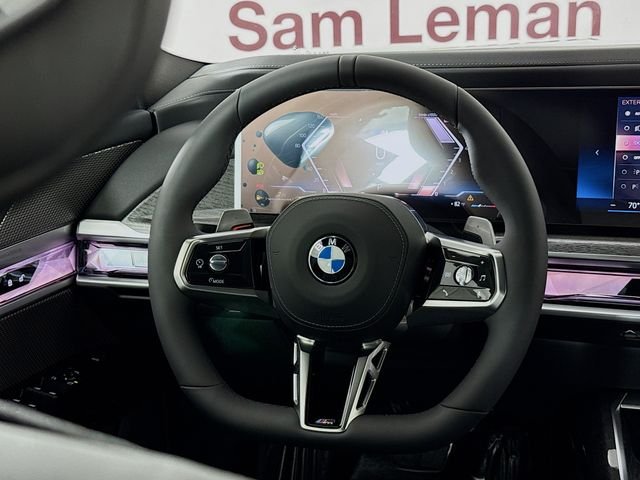 2025 BMW 7 Series 760i - Photo 11