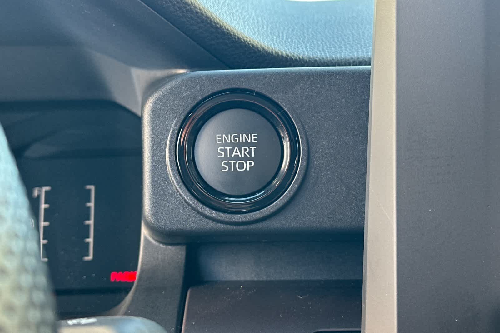 2026 Toyota Tacoma SR5 - Photo 20