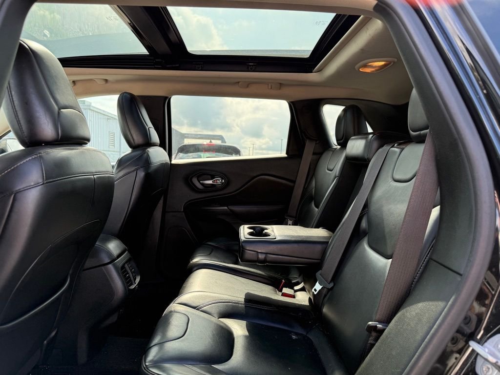 Used 2016 Black Jeep Limited image 8