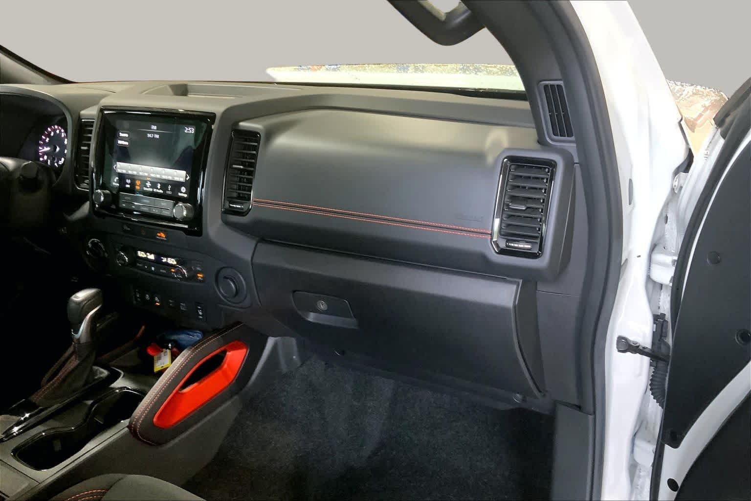 Used 2024 Glacier White Nissan PRO-4X image 18