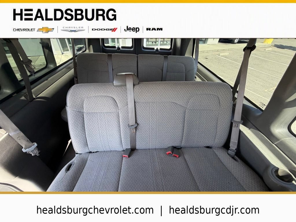 2025 Chevrolet Express Passenger LT - Photo 15