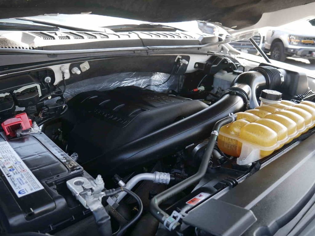 Used 2016 White Ford Lariat image 15