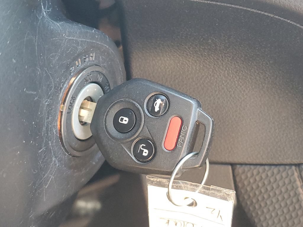Used 2021 Gray Subaru 4DR SUV CVT image 26