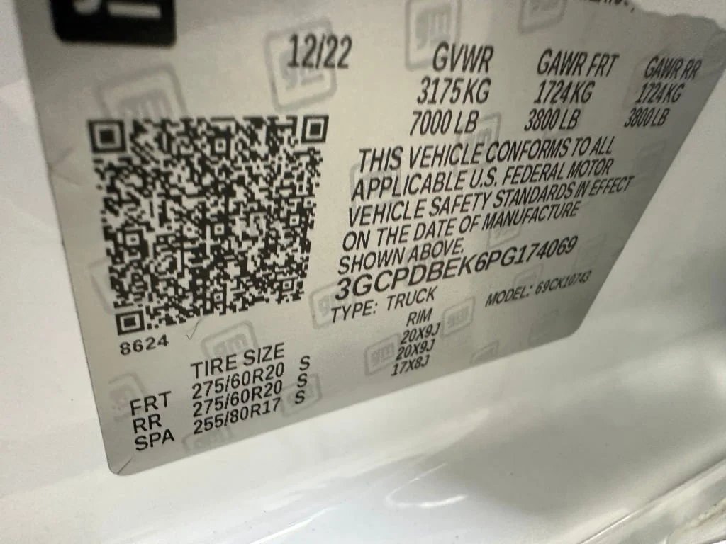 Certified Used 2023 Summit White Chevrolet Custom image 38