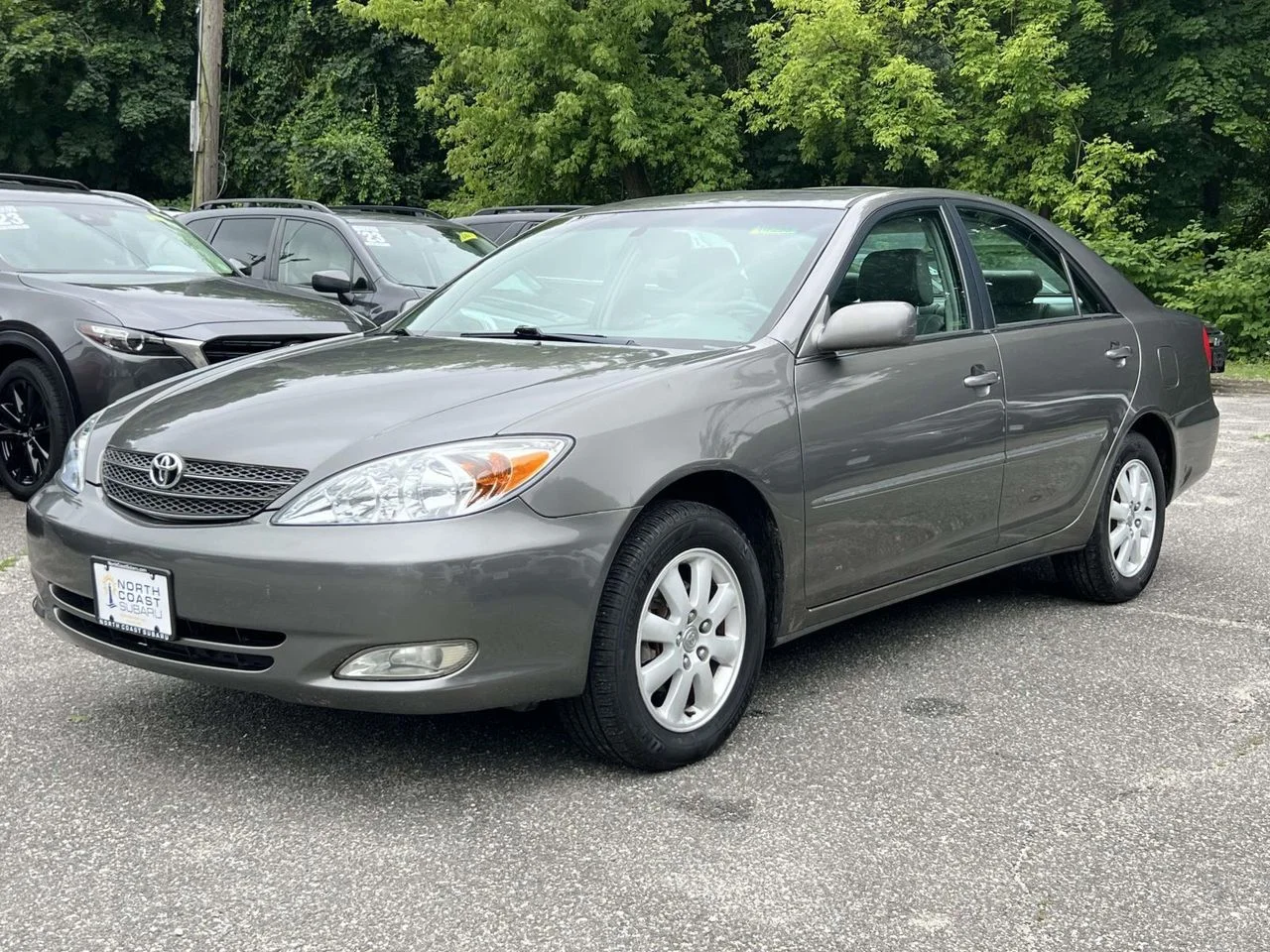 Used 2004 Toyota Camry LE with VIN 4T1BE30K54U931522 for sale in Huntington, NY