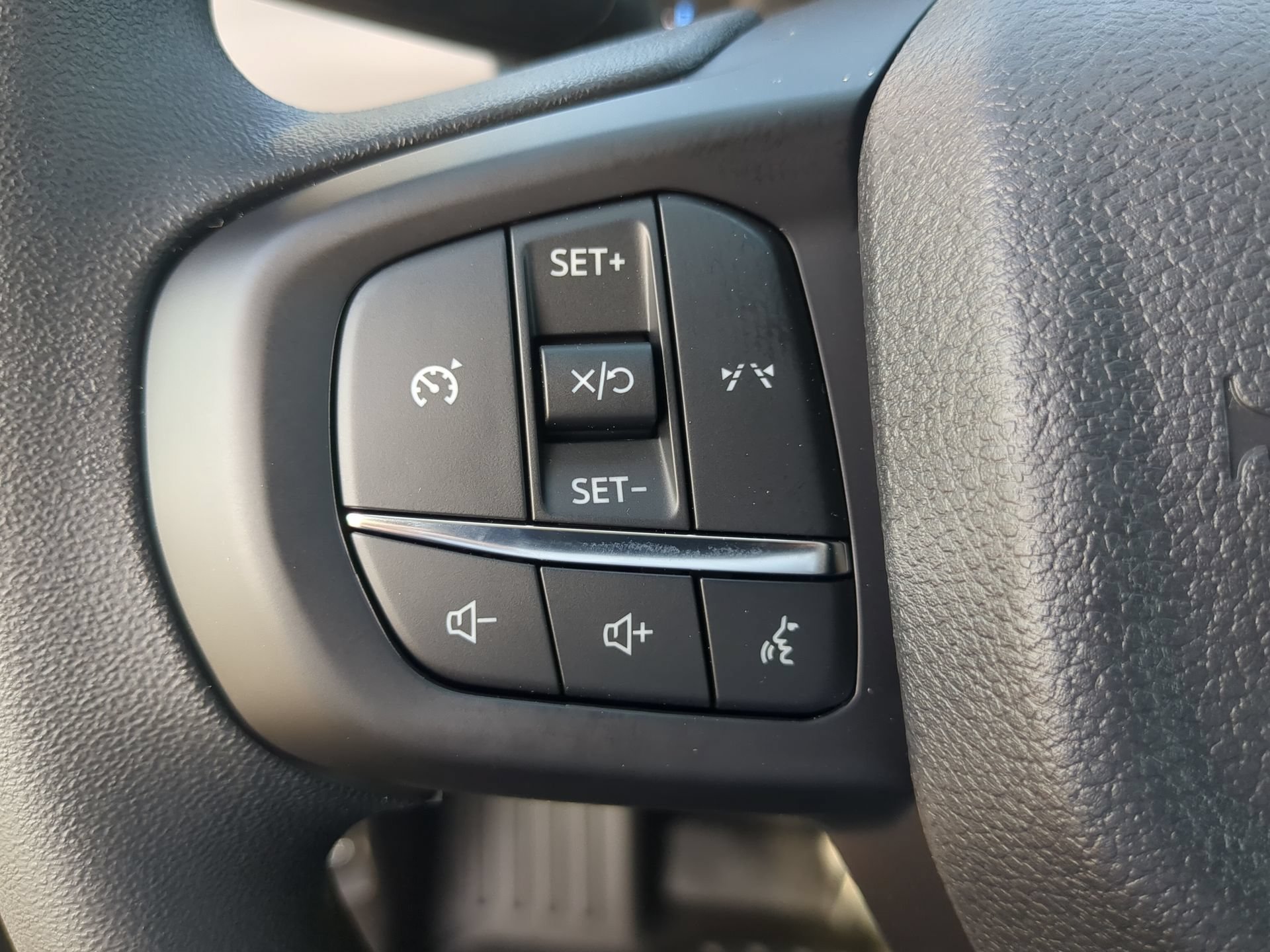 New 2026 Oxford White Ford XL image 60