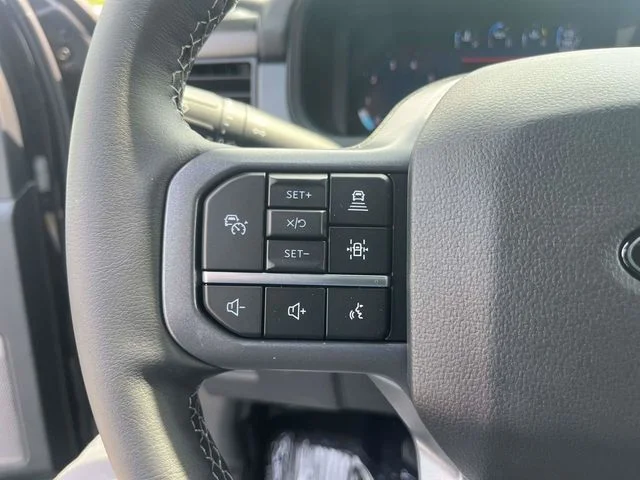 New 2026 Agate Black Metallic Ford Lariat® image 17