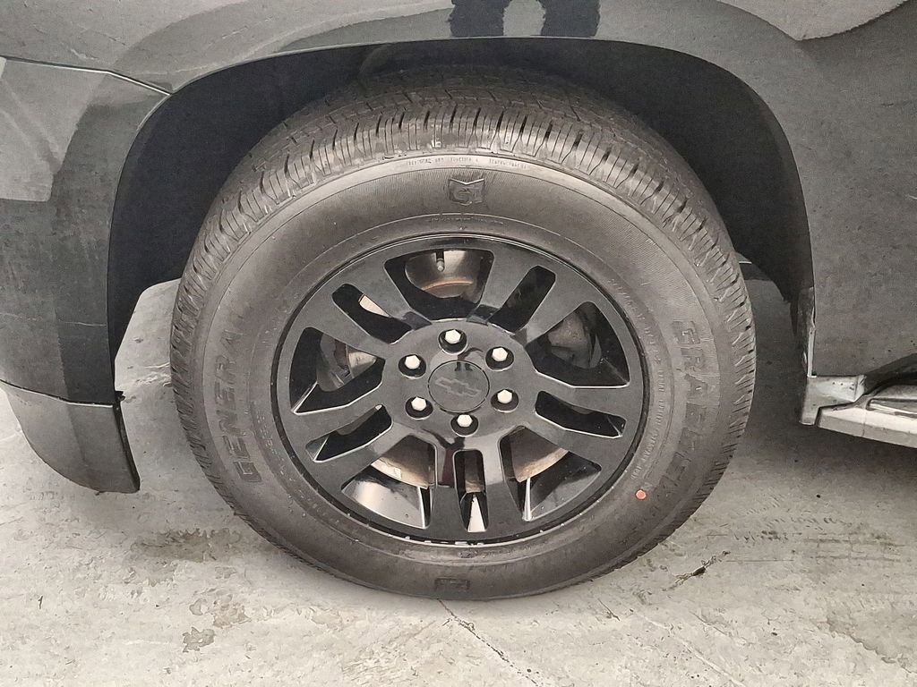Used 2019 BLACK Chevrolet LT image 10