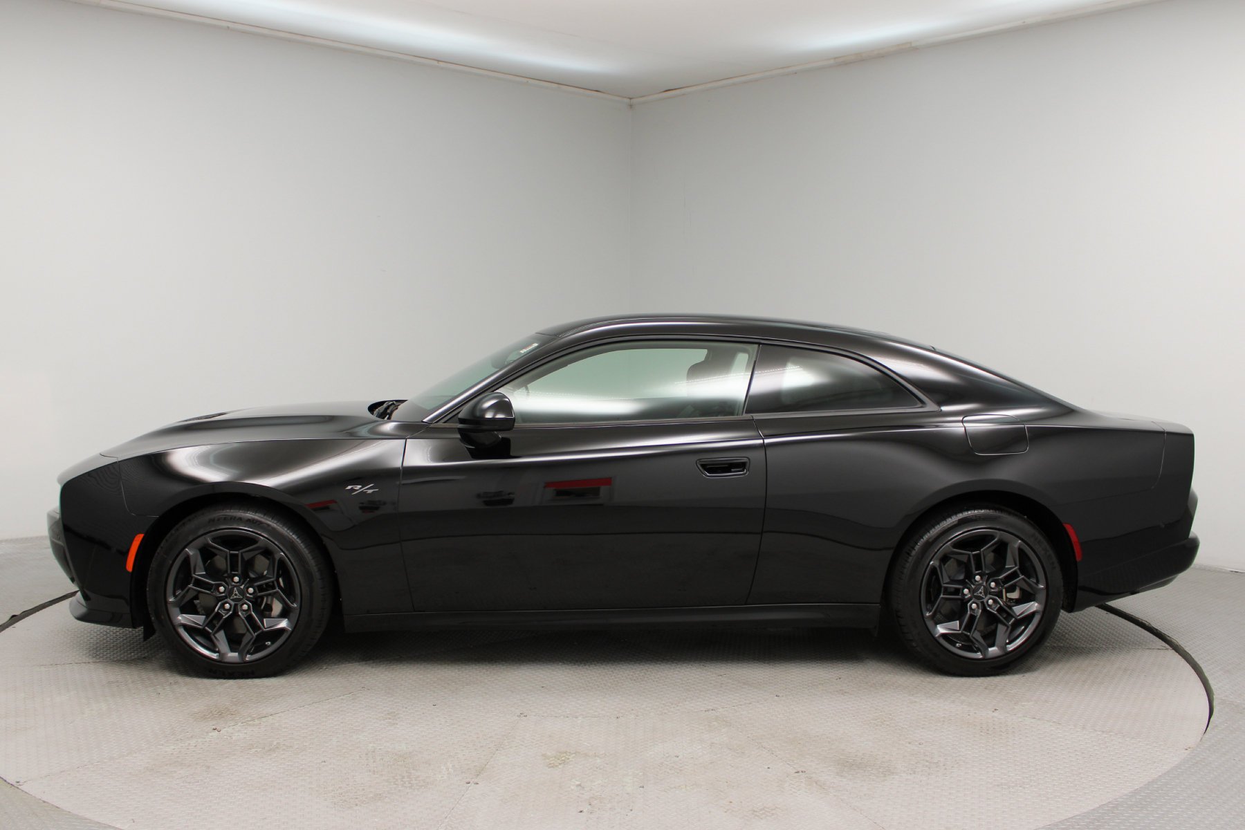 2026 Dodge Charger R/T - Photo 16