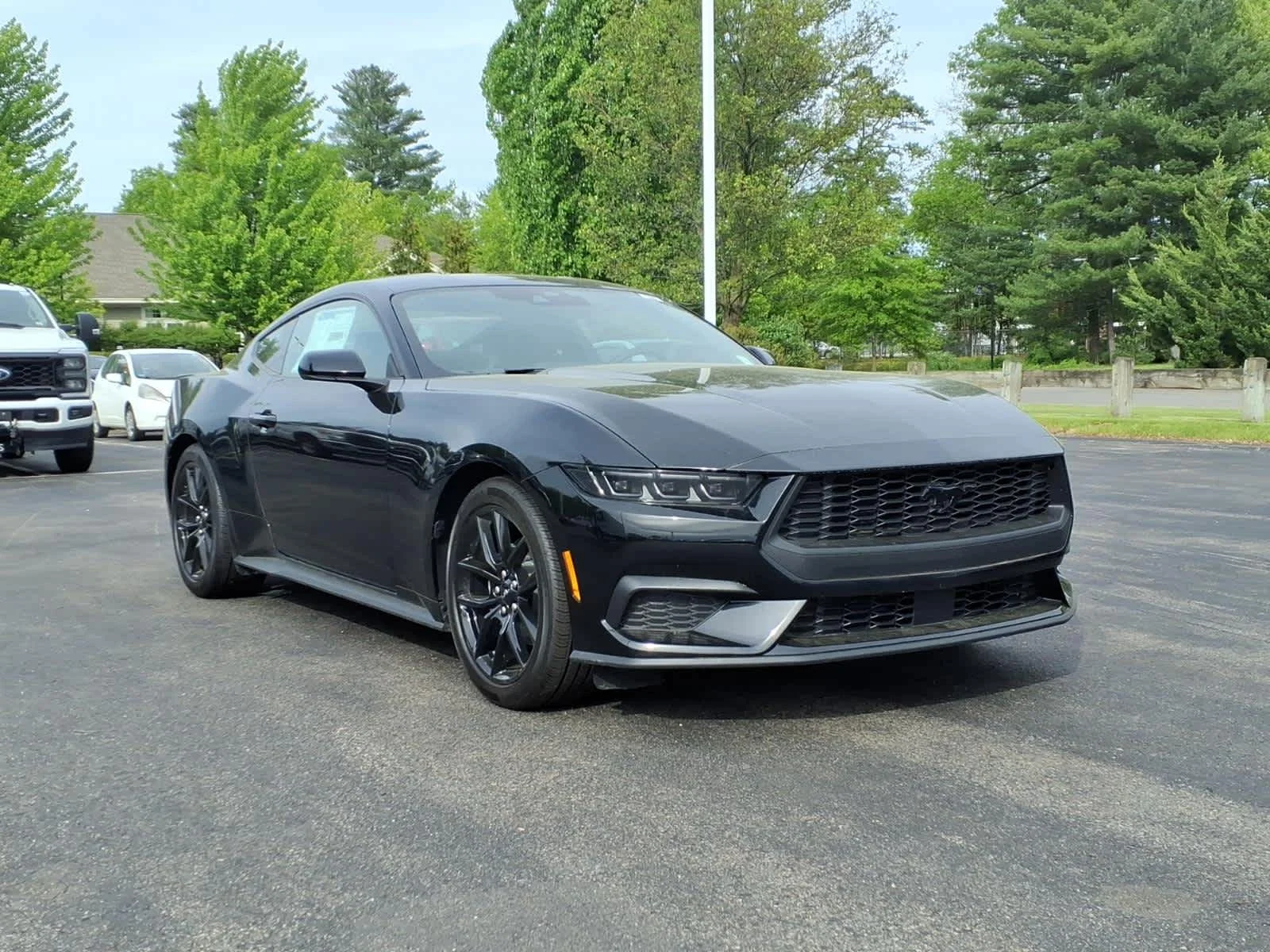 2026 Ford Mustang EcoBoost Fastback's photo