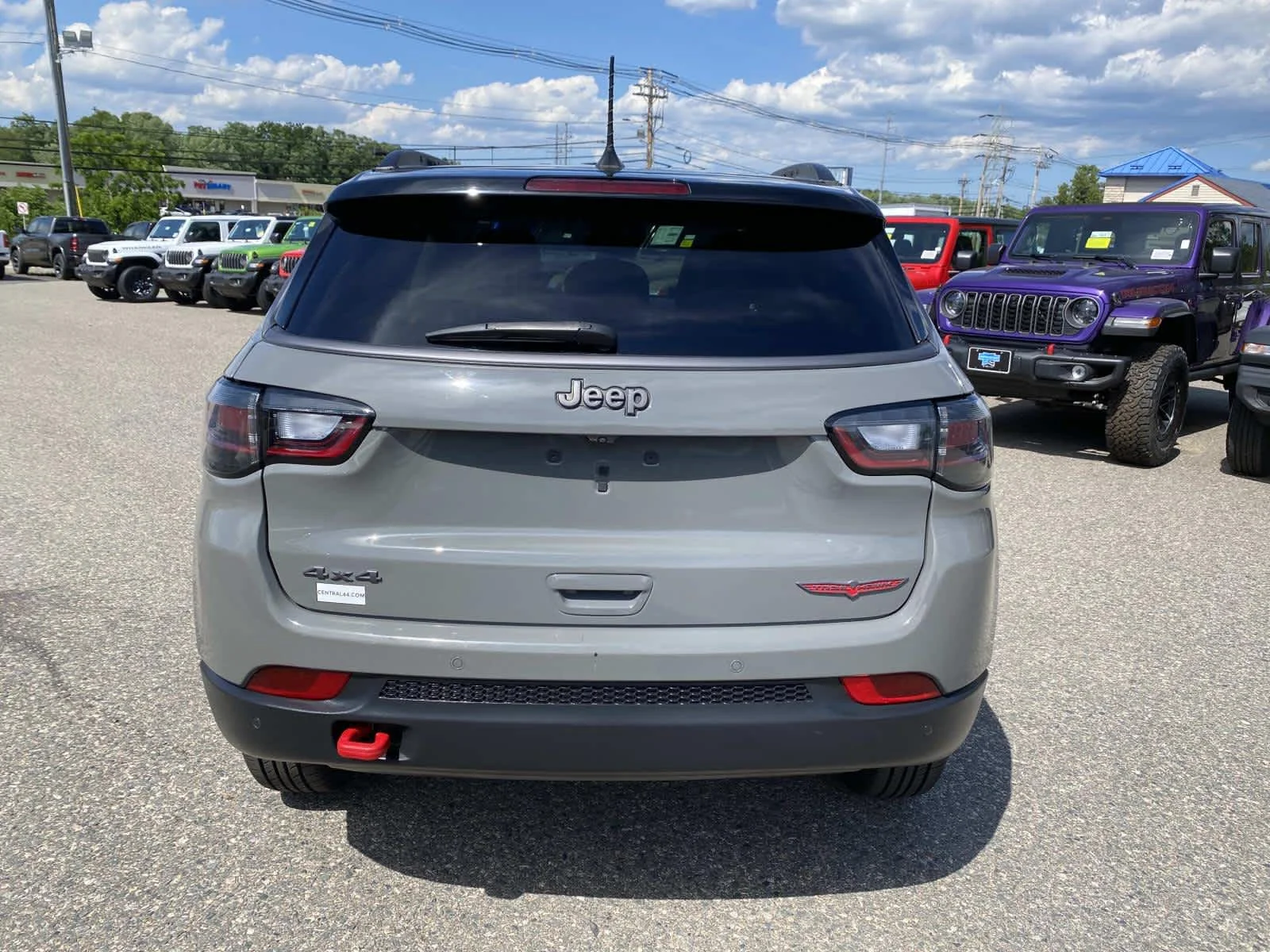 Certified Used 2022 Sting-Gray Clearcoat Jeep Trailhawk image 4