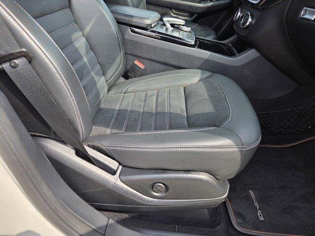 Used 2019 designo Diamond White Metallic Mercedes-Benz AMG® GLE 43 image 32