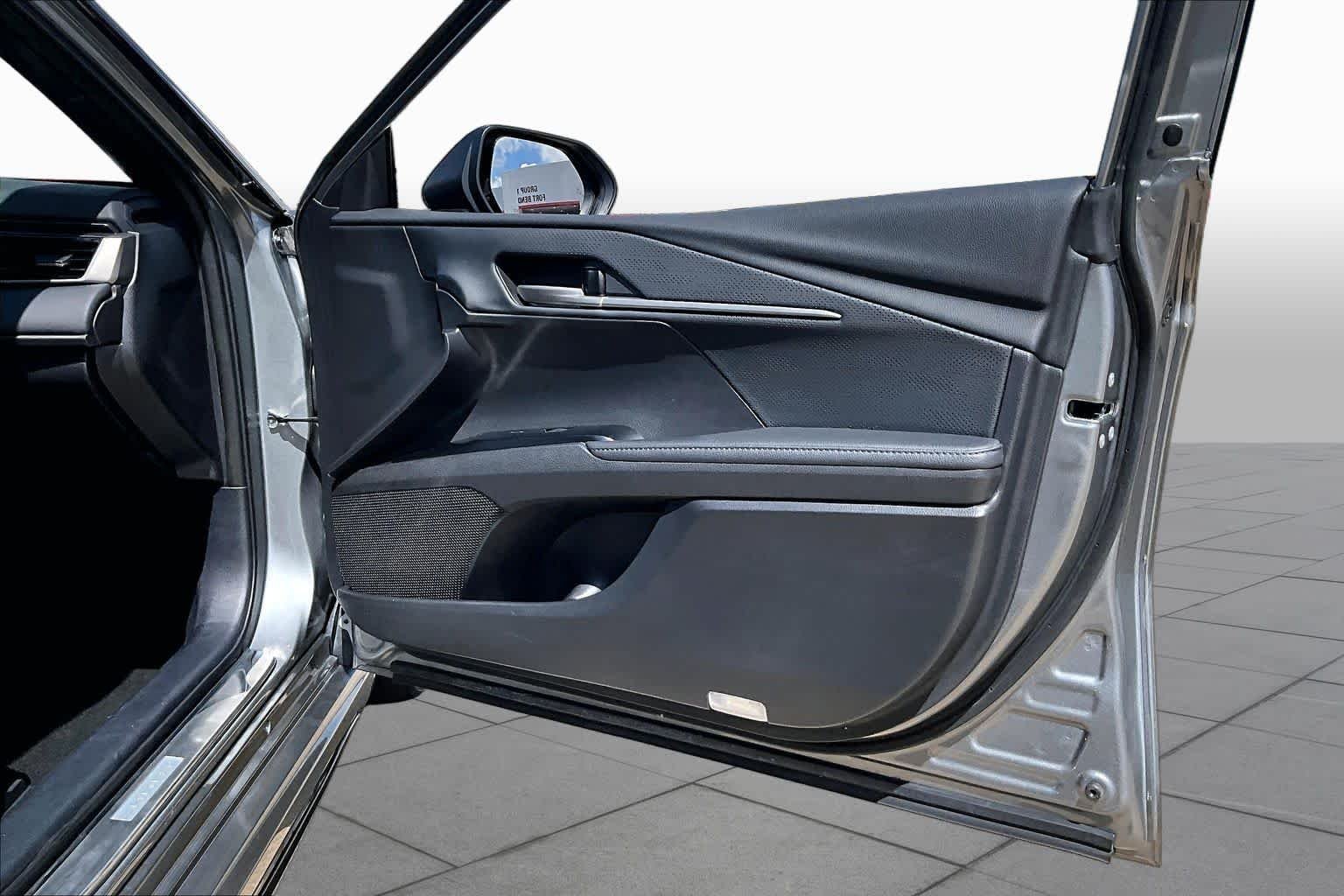 Used 2025 Heavy Metal/Midnight Black Metallic Toyota XSE image 23