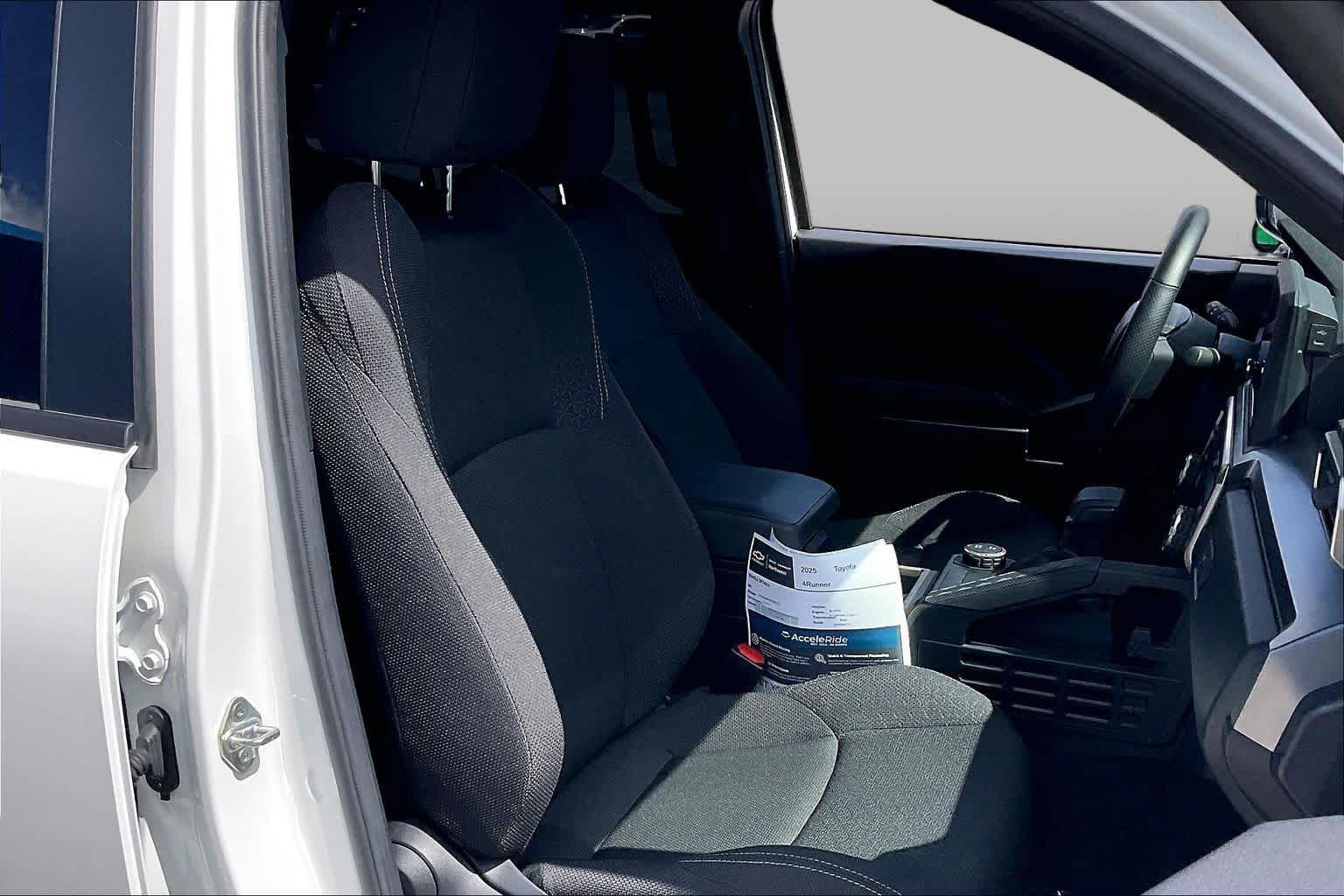 Used 2025 Ice Cap Toyota SR5 image 8