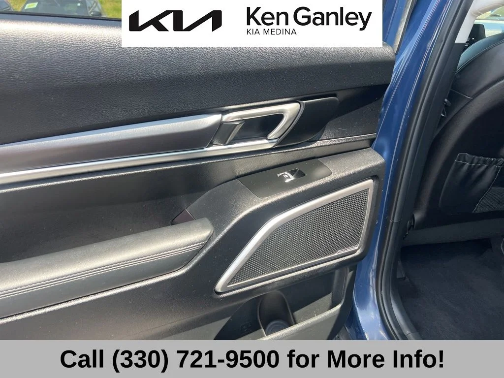 Used 2024 Black Kia S image 50