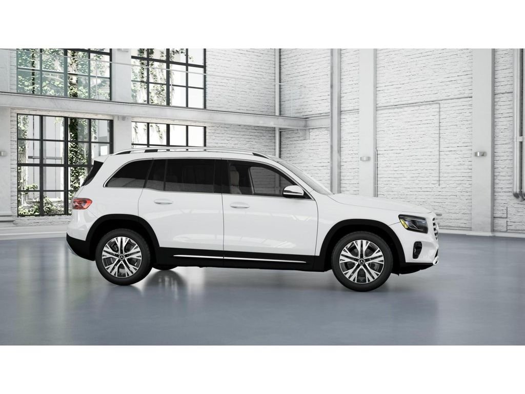 Used 2026 Polar White Mercedes-Benz GLB 250 4MATIC® image 15
